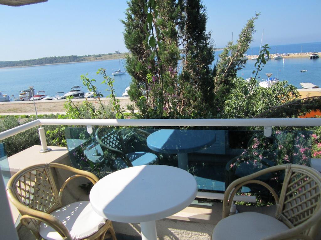 Guesthouse Punta Mira - Beachfront ノヴァリャ 部屋 写真