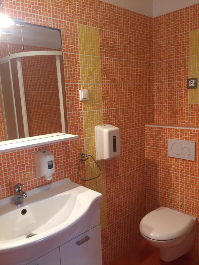 Guesthouse Punta Mira - Beachfront ノヴァリャ エクステリア 写真